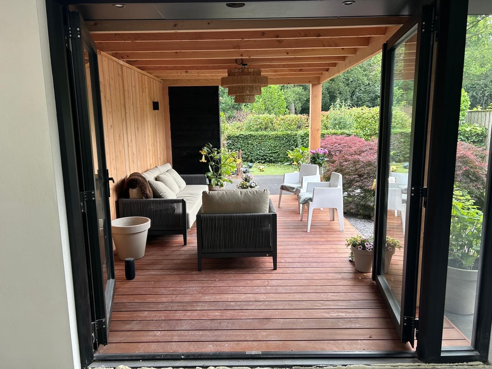 Project in Baarle-Nassau door De Graaf Tuin en Interieur